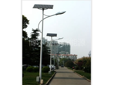 太陽(yáng)能路燈